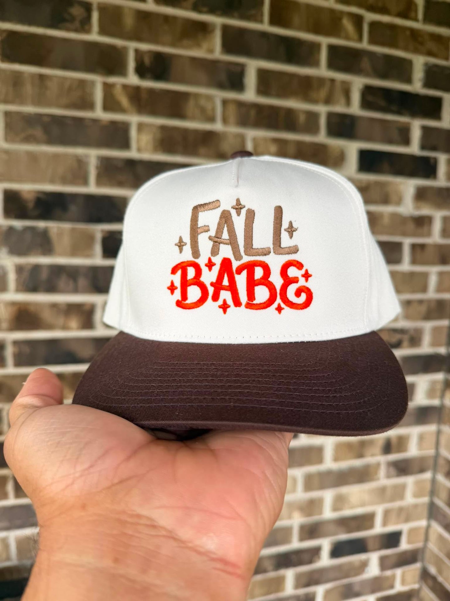 ๐ Fall Babe. Cozy Season. Cute Style.